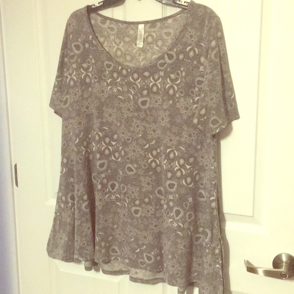 LuLaRoe Perfect Tee